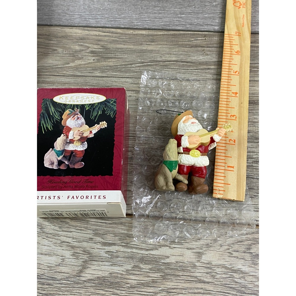 Hallmark Keepsake Ornament 1993 Howling Good Time Cowboy Santa Coyote QX525-5